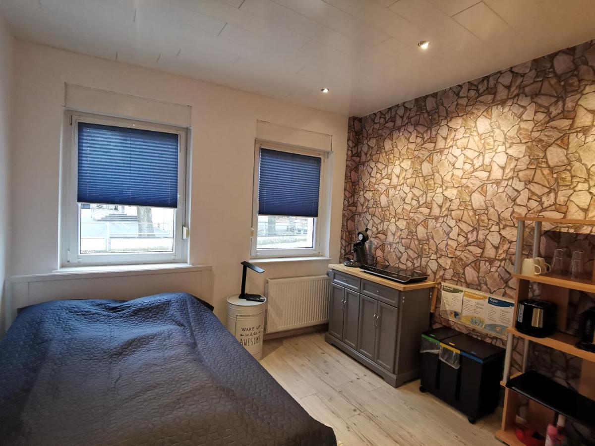 Gemuetliches Zimmer Mit Eigenem Bad Und Kueche Swisttal Exteriér fotografie